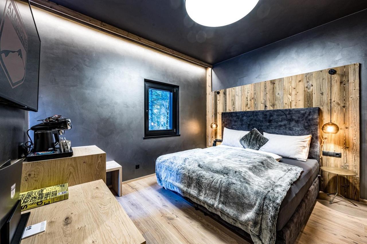 Almmonte Praeclarum Suites Design Hotel Ваграйн Екстериор снимка