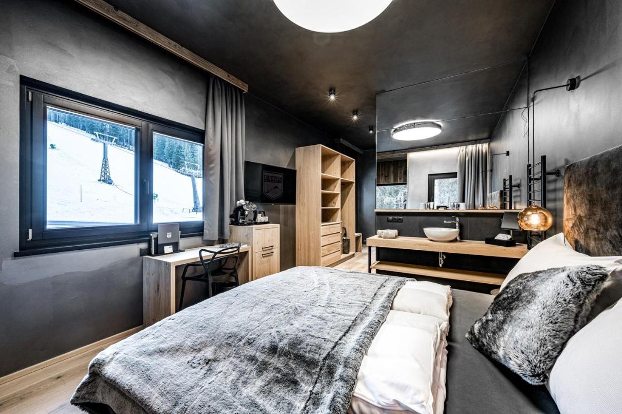 Almmonte Praeclarum Suites Design Hotel Ваграйн Екстериор снимка