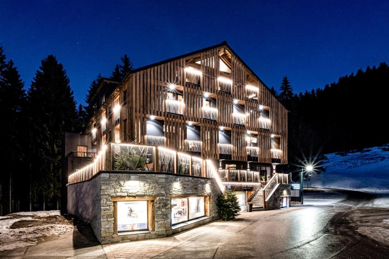 Almmonte Praeclarum Suites Design Hotel Ваграйн Екстериор снимка